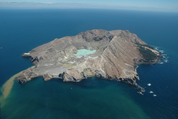 Beneath the Waves: Preparedness and resilience to New Zealand’s nearshore volcano hazards 