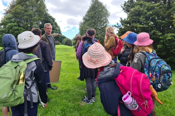 Students touch earthquake fault