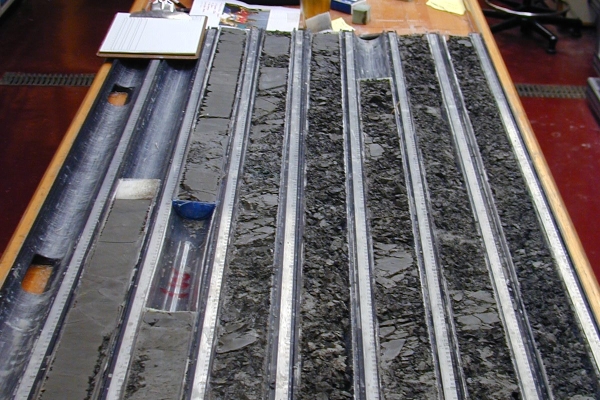 Moving mountains on the ocean floor may hold key to East Coast earthquakes